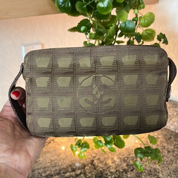 CHANEL Handbags - Chanel Pouch
